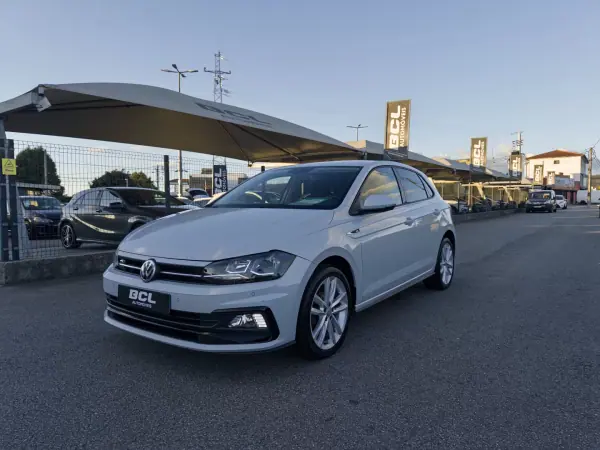 Volkswagen Polo 2018 — photo 3 of 37