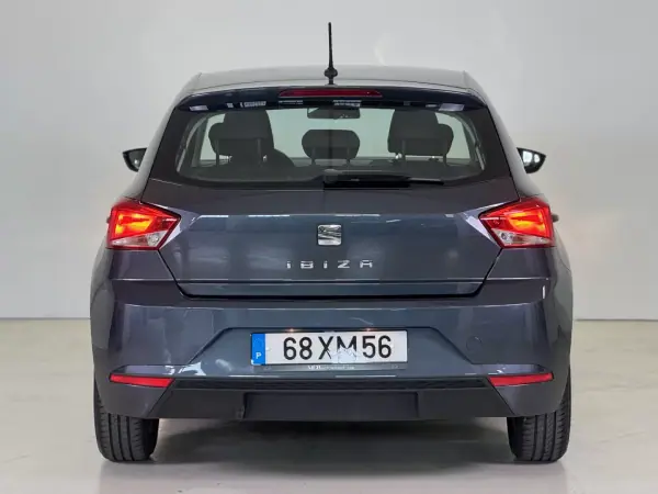 SEAT Ibiza 2019 - 11450 EUR, 70284 km - AUTO.MOTO.pt - 70284km - foto 17 de 39