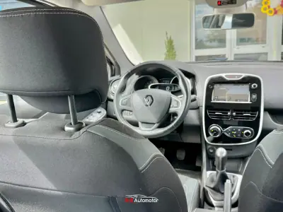Renault Clio 2015 - 10990 EUR, 140000 km - AUTO.MOTO.pt - 140000km - foto 7 de 12
