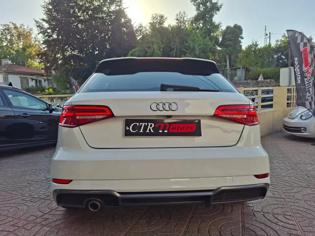 Audi A3 Sportback 2019 - 18500 EUR, 98000 km - 98000km - foto 13 de 28