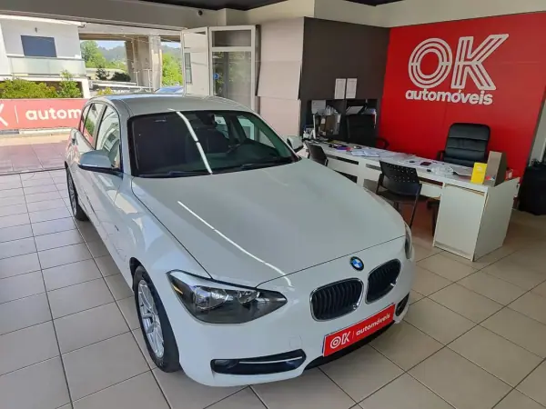 BMW 116 2013 - 10500 EUR, 215000 km - AUTO.MOTO.pt - 215000km - foto 2 de 33