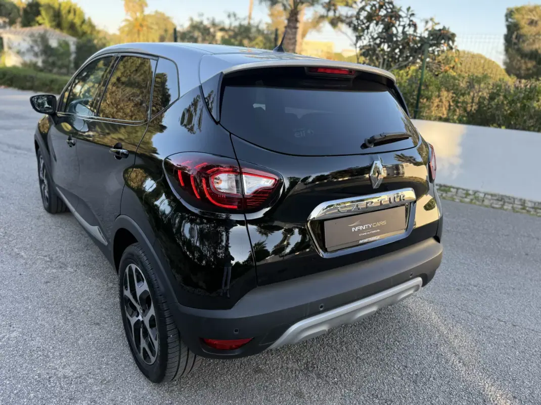 Renault Captur 2019 - 15699 EUR, 5800 km - AUTO.MOTO.pt - 5800km - foto 7 de 13