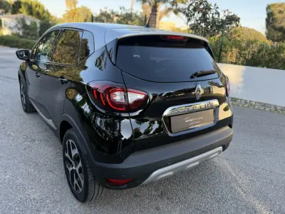 Renault Captur 2019 - 15699 EUR, 5800 km - AUTO.MOTO.pt - 5800km - foto 7 de 13