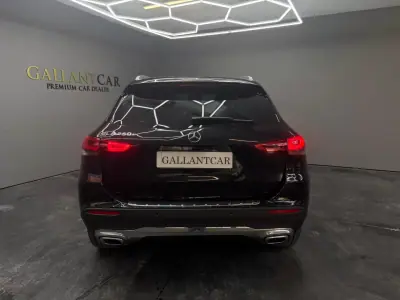 Mercedes-Benz GLA 250 2022 - 34000 EUR, 106000 km - AUTO.MOTO.pt - 106000km - foto 5 de 34