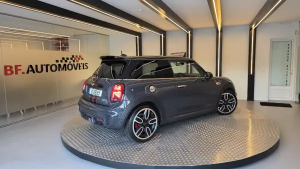 MINI Cooper 2019 - 24900 EUR, 114062 km - AUTO.MOTO.pt - 114062km - foto 7 de 61