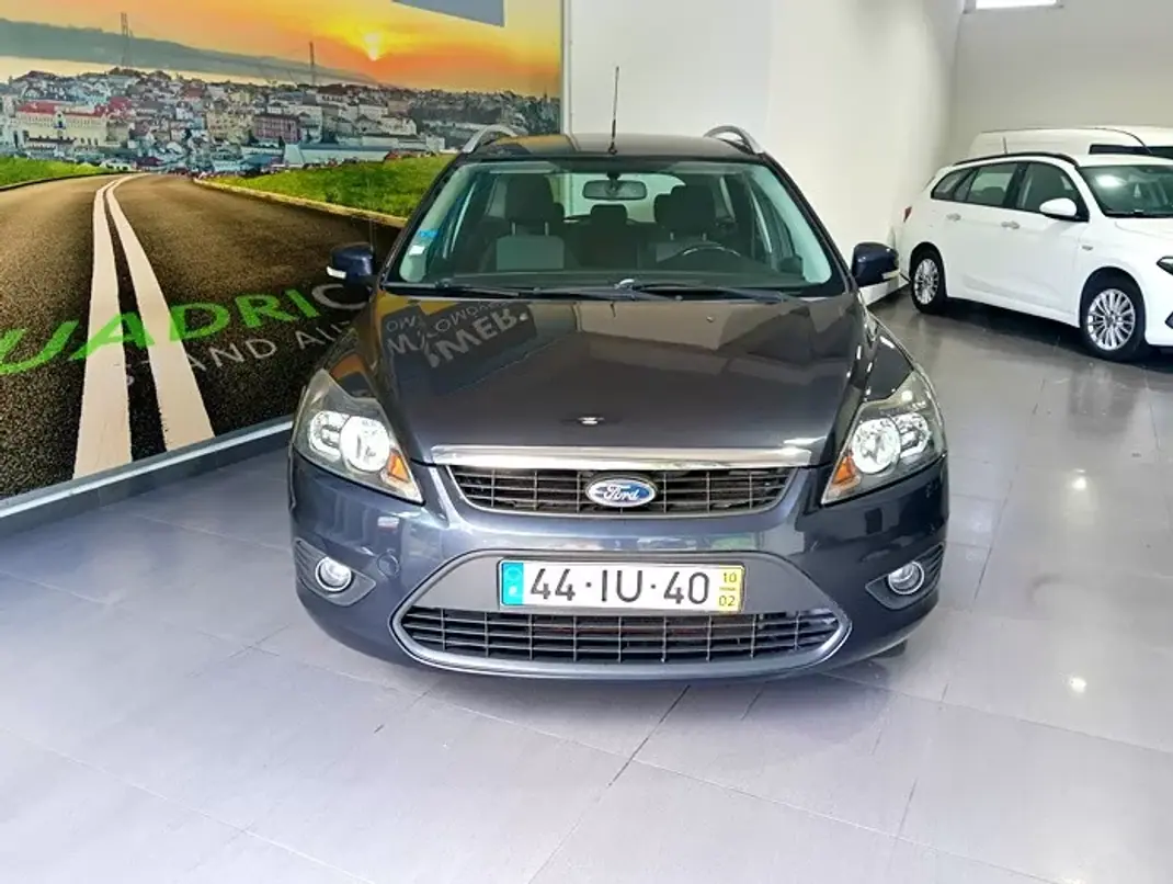 Ford Focus SW 2010 - 5990 EUR, 112000 km - AUTO.MOTO.pt - 112000km - foto 2 de 51