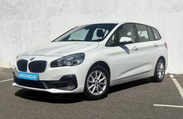 BMW 216 Gran Tourer 2019 - 15900 EUR, 105978 km - AUTO.MOTO.pt - 105978km - foto 5 de 20