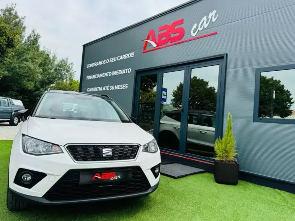 SEAT Arona 2021 - 15999 EUR, 100000 km - AUTO.MOTO.pt - 100000km - foto 10 de 31