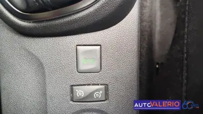 Renault Captur 2019 - 18950 EUR, 35775 km - AUTO.MOTO.pt - 35775km - foto 24 de 34