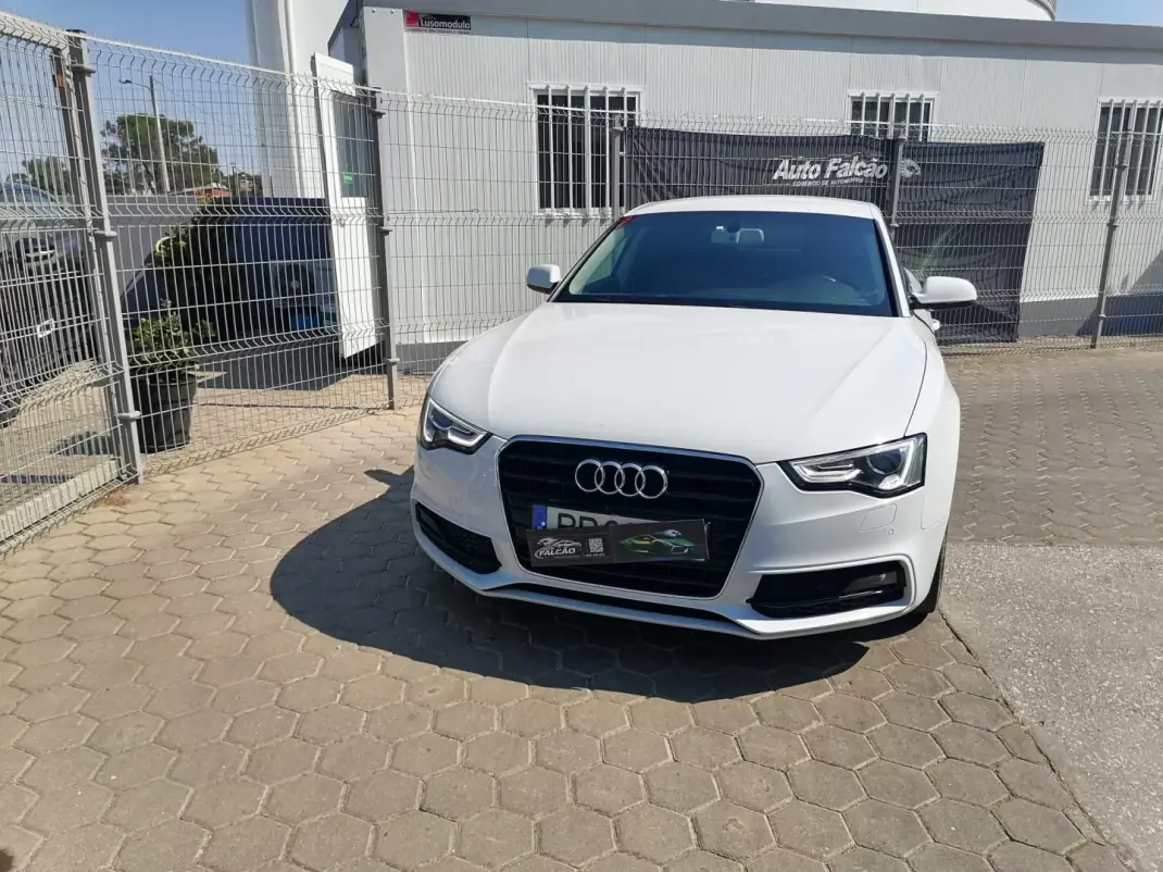 Audi A5 2017 - 26900 EUR, 148111 km - 148111km - foto 2 de 17