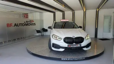 BMW 116 2024 - 27500 EUR, 19998 km - AUTO.MOTO.pt - 19998km - foto 11 de 55