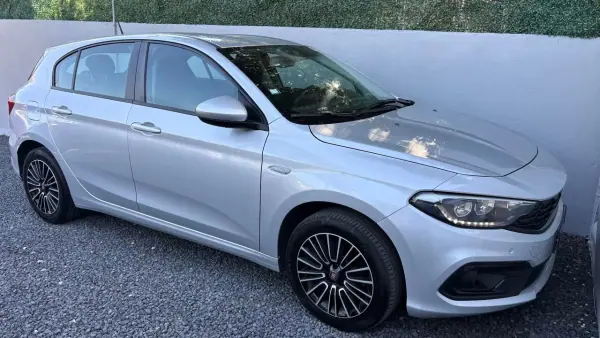 Fiat Tipo 2022 - 9900 EUR, 149000 km - AUTO.MOTO.pt - 149000km - foto 11 de 12
