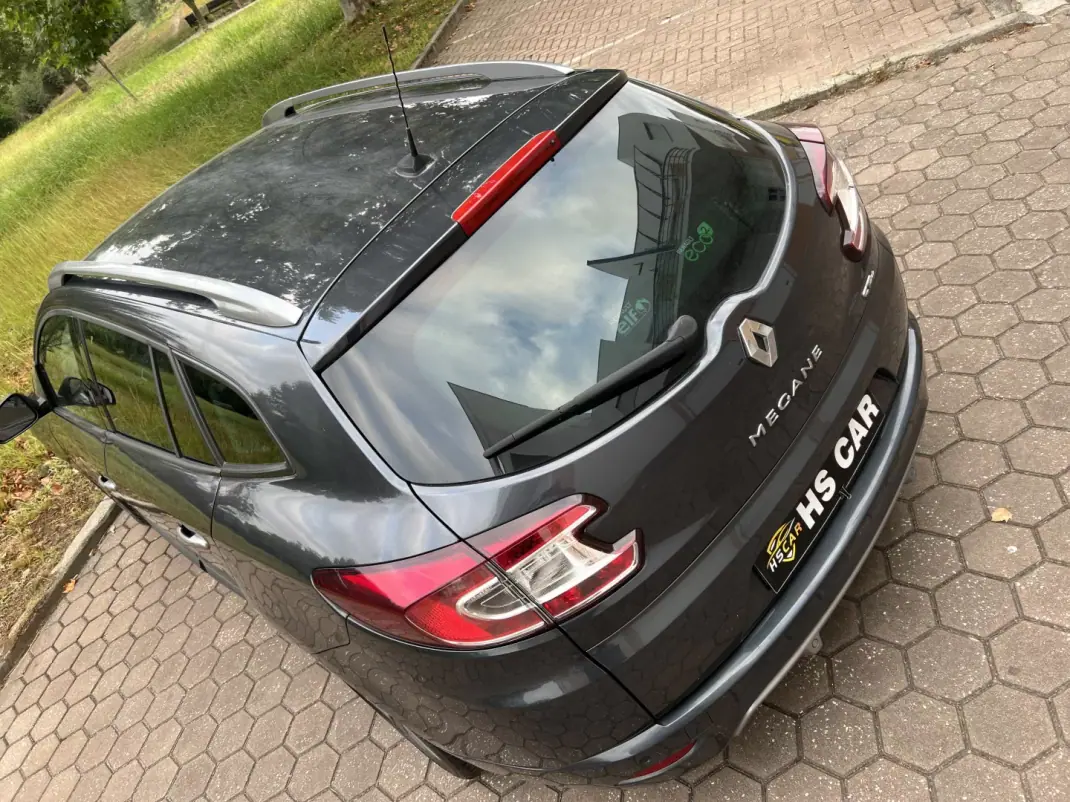 Renault Mégane Break 2011 - 7965 EUR, 260000 km - 260000km - foto 12 de 38