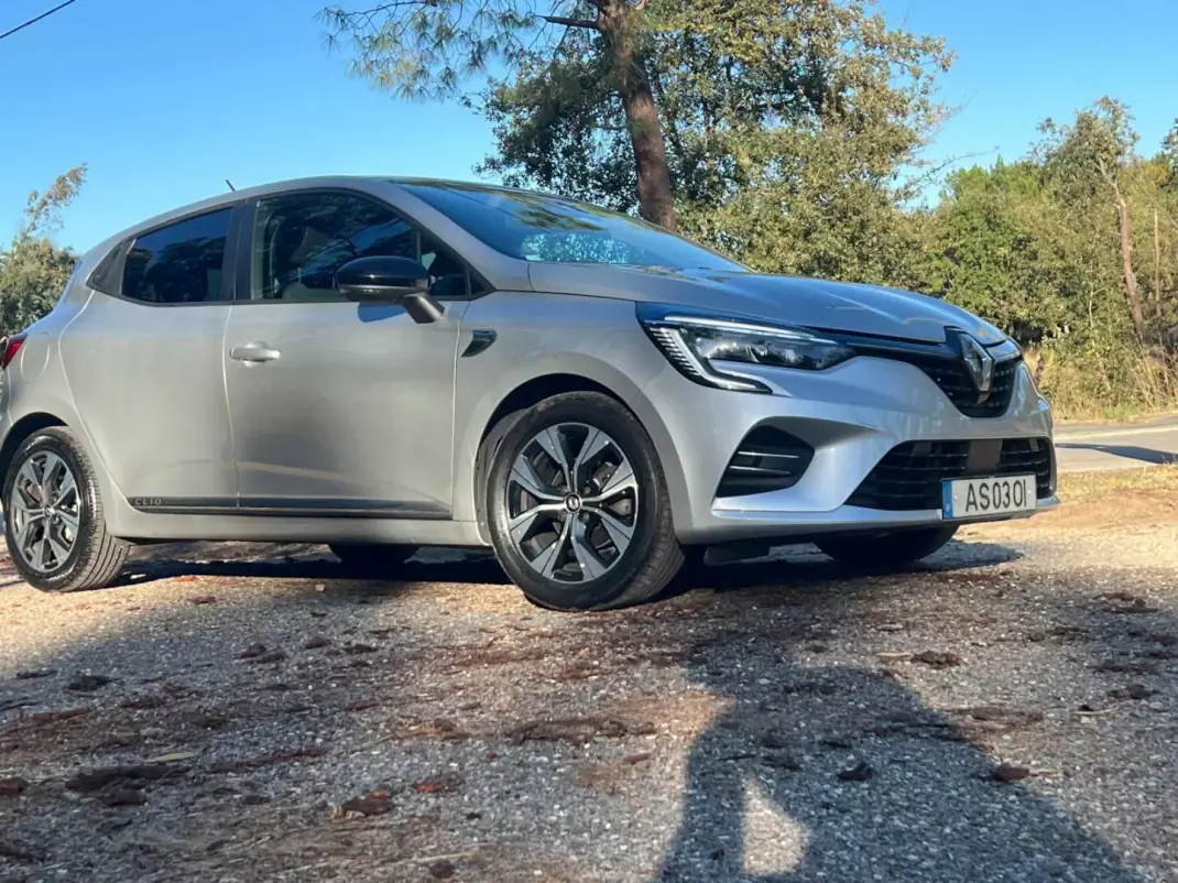 Renault Clio 2022 - 15750 EUR, 120180 km - 120180km - foto 4 de 46
