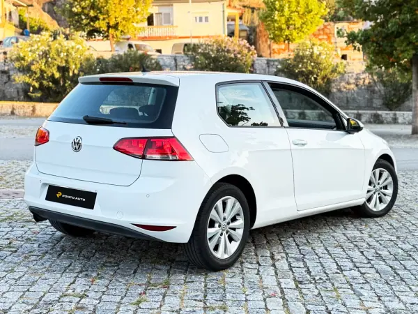 Volkswagen Golf 2013 — foto 2 de 13
