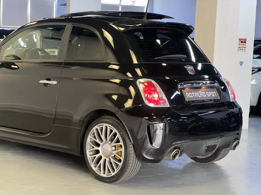 Abarth 500 2016 - 15990 EUR, 90000 km - 90000km - foto 33 de 48