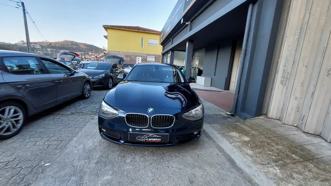 BMW 116 2013 - 8000 EUR, 239000 km - AUTO.MOTO.pt - 239000km - foto 5 de 15