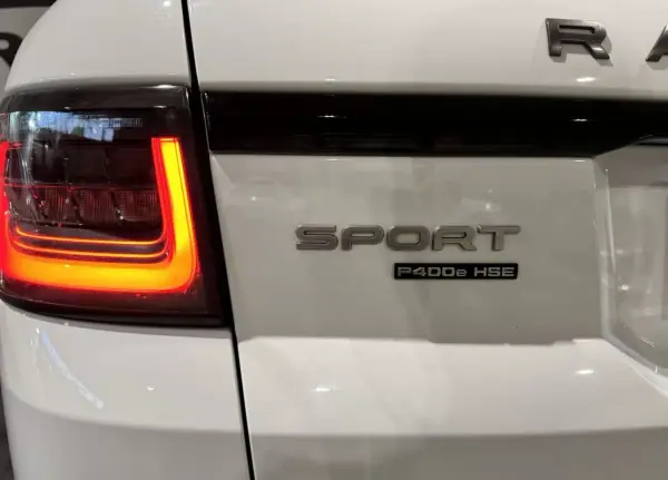 Land Rover Range Rover Sport 2019 - 44750 EUR, 110700 km - AUTO.MOTO.pt - 110700km - foto 55 de 60