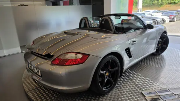 Porsche Boxster 2008 - 39900 EUR, 133697 km - AUTO.MOTO.pt - 133697km - foto 25 de 64