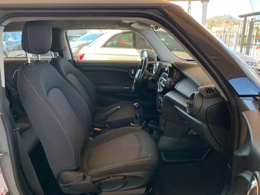 MINI One 2014 - 10950 EUR, 182795 km - AUTO.MOTO.pt - 182795km - foto 15 de 15