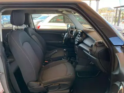 MINI One 2014 - 10950 EUR, 182795 km - AUTO.MOTO.pt - 182795km - foto 15 de 15