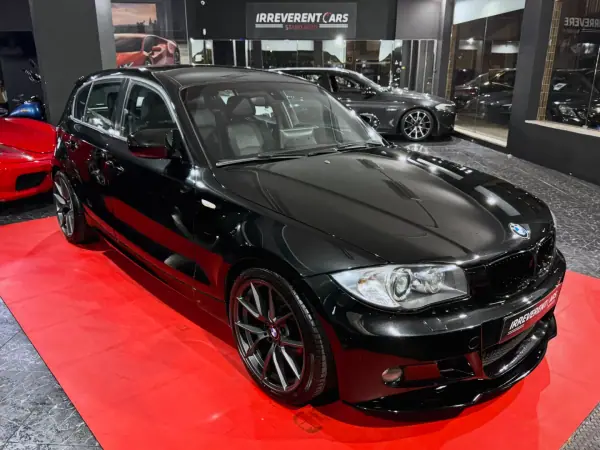 BMW 118 2011 - 12990 EUR, 239176 km - AUTO.MOTO.pt - 239176km - foto 3 de 20