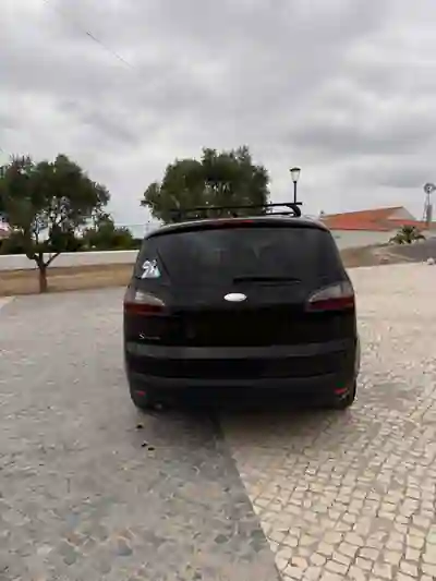 Ford S-Max 2007 - 6000 EUR, 242000 km - AUTO.MOTO.pt - 242000km - foto 4 de 9