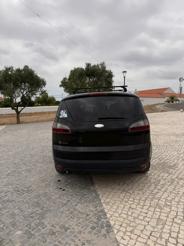 Ford S-Max 2007 - 6000 EUR, 242000 km - AUTO.MOTO.pt - 242000km - foto 4 de 9