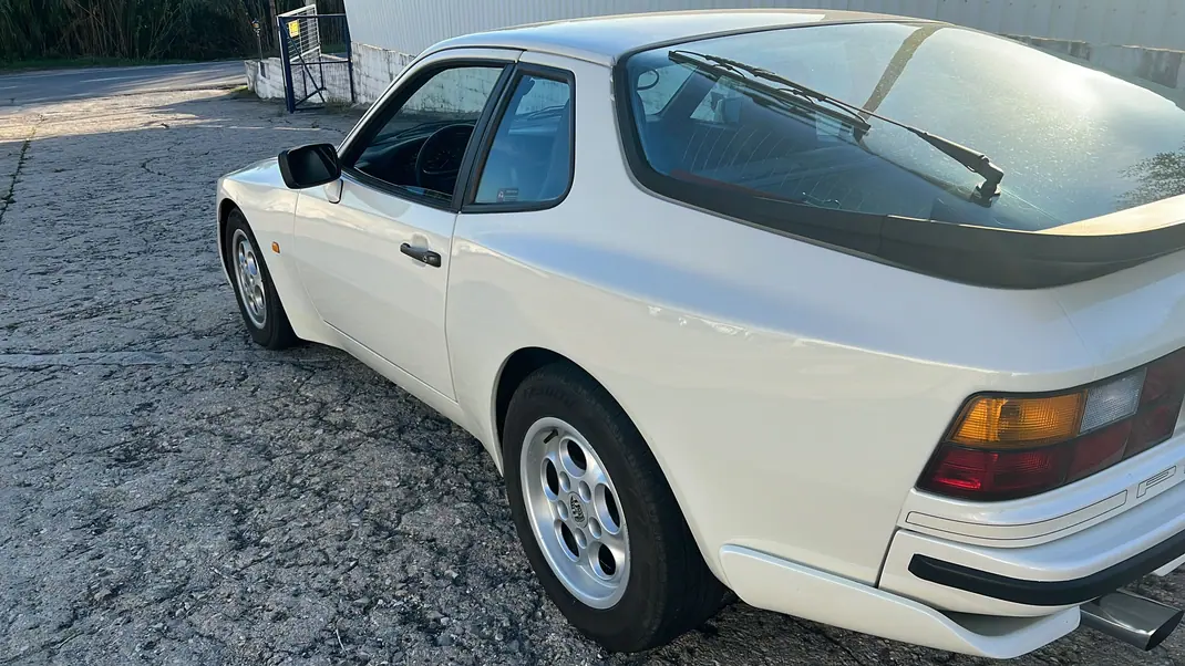 Porsche 944 1988 - 27500 EUR, 175000 km - 175000km - foto 4 de 12