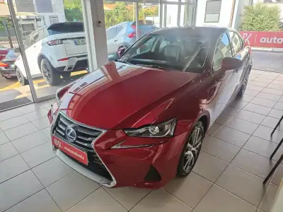 Lexus IS 300H 2017 - 25900 EUR, 68000 km - AUTO.MOTO.pt - 68000km - foto 6 de 38