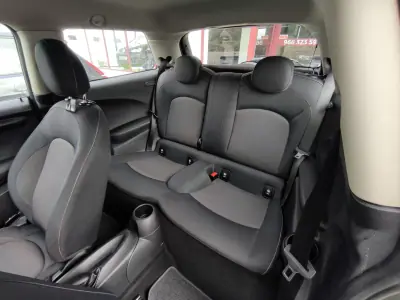 MINI 1000 2015 - 11900 EUR, 169000 km - AUTO.MOTO.pt - 169000km - foto 8 de 10