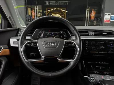 Audi Q8 e-Tron Sportback 2024 - 59990 EUR, 24200 km - AUTO.MOTO.pt - 24200km - foto 18 de 34