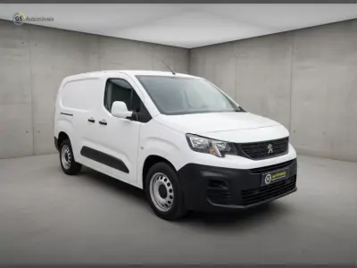 Peugeot PARTNER 1.6 HDI LONGA 2019 - 12500 EUR, 145000 km - AUTO.MOTO.pt - 145000km - foto 3 de 7