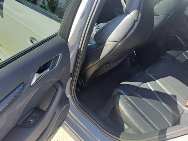 Audi RS3 Sportback 2019 - 55900 EUR, 77000 km - AUTO.MOTO.pt - 77000km - foto 17 de 42