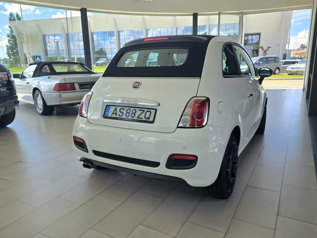 Fiat 500C 2014 - 9990 EUR, 69691 km - AUTO.MOTO.pt - 69691km - foto 9 de 38