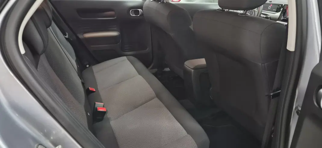 Citroën C4 Cactus 2019 - 11990 EUR, 182018 km - 182018km - foto 34 de 38