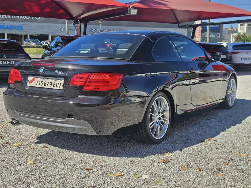 BMW 320 2011 - 17900 EUR, 109602 km - 109602km - foto 9 de 47