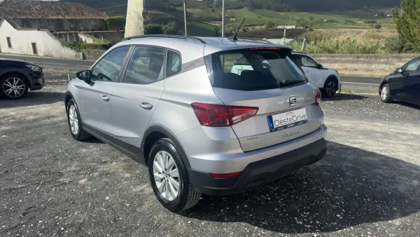 SEAT Arona 2024 - 16900 EUR, 42000 km - AUTO.MOTO.pt - 42000km - foto 6 de 22