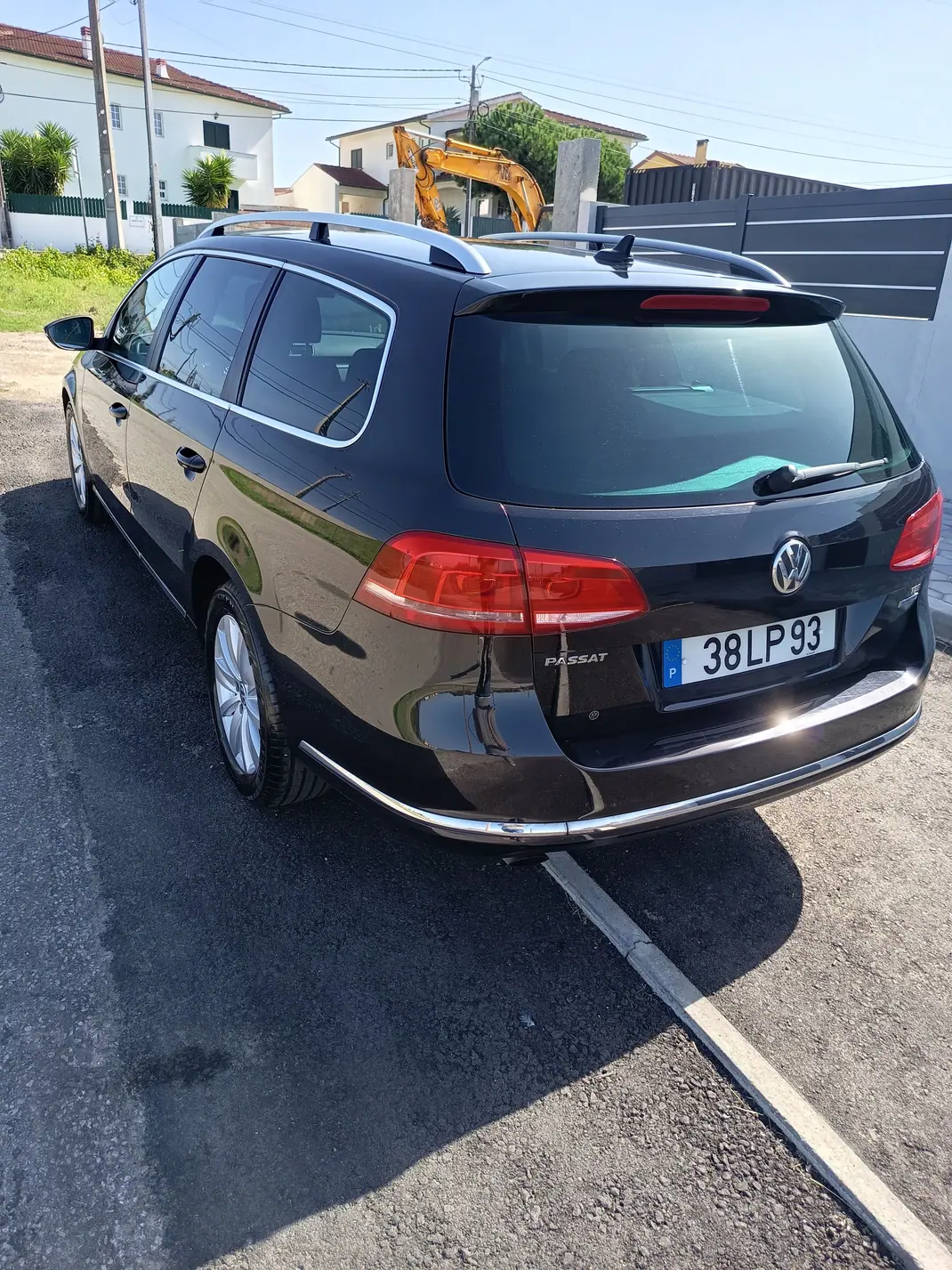 Volkswagen Passat Variant 2011 - 6565 EUR, 279000 km - 279000km - foto 9 de 14