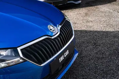 Skoda Fabia 2021 - 10999 EUR, 120000 km - AUTO.MOTO.pt - 120000km - foto 7 de 27