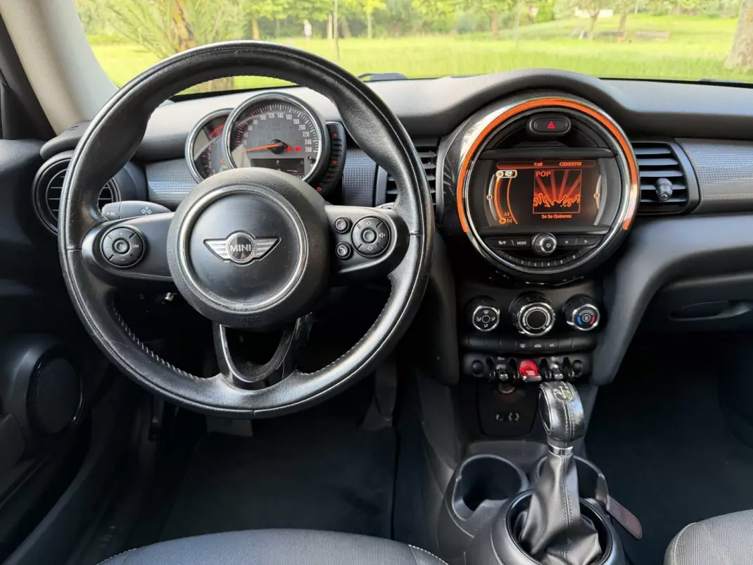 MINI 3 Portas 2016 - 12965 EUR, 150000 km - 150000km - foto 22 de 41