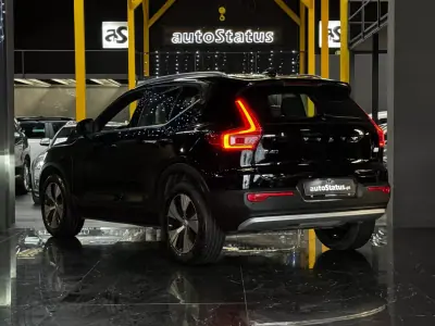 Volvo XC 40 2023 - 33490 EUR, 72063 km - AUTO.MOTO.pt - 72063km - foto 12 de 35