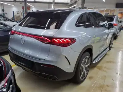 Mercedes-Benz EQE 2024 - 62000 EUR, 18000 km - AUTO.MOTO.pt - 18000km - foto 3 de 7