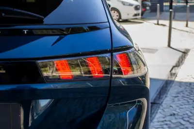 Peugeot 508 SW 2020 - 16990 EUR, 132236 km - AUTO.MOTO.pt - 132236km - foto 10 de 41