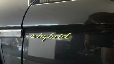 Porsche Panamera 2014 - 45990 EUR, 157000 km - AUTO.MOTO.pt - 157000km - foto 5 de 37