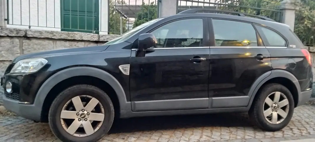 Chevrolet Captiva 2010 - 7150 EUR, 174500 km - AUTO.MOTO.pt - 174500km - foto 1 de 10
