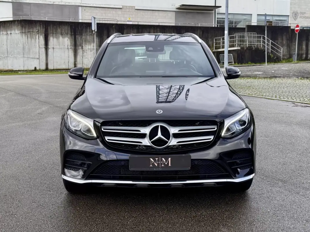 Mercedes-Benz GLC 250 2018 - 34990 EUR, 175000 km - AUTO.MOTO.pt - 175000km - foto 9 de 33