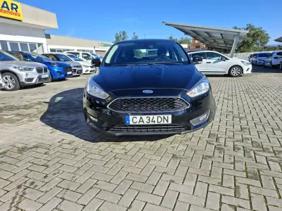 Ford Focus 2018 - 9850 EUR, 109500 km - AUTO.MOTO.pt - 109500km - foto 3 de 26