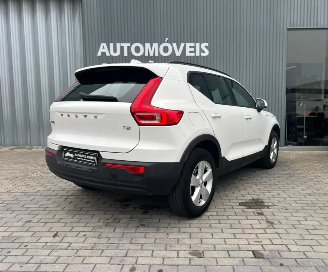Volvo XC 40 2022 - 26000 EUR, 58043 km - 58043km - foto 5 de 15