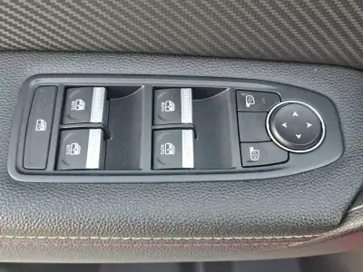 Renault Captur 2022 - 17990 EUR, 86130 km - AUTO.MOTO.pt - 86130km - foto 27 de 51